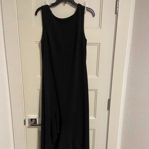 Vince Camuto Ruffe Front Sleeveless Gown
